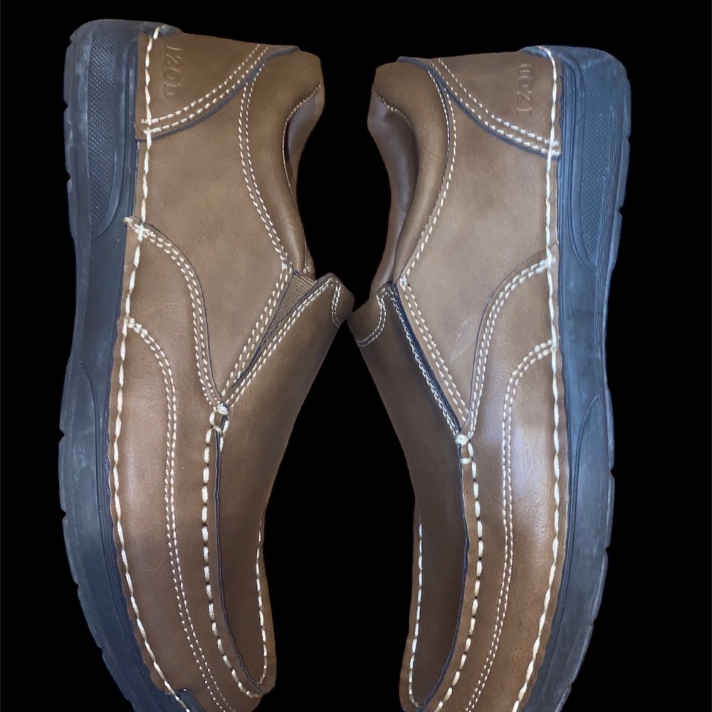 IZOD Men's